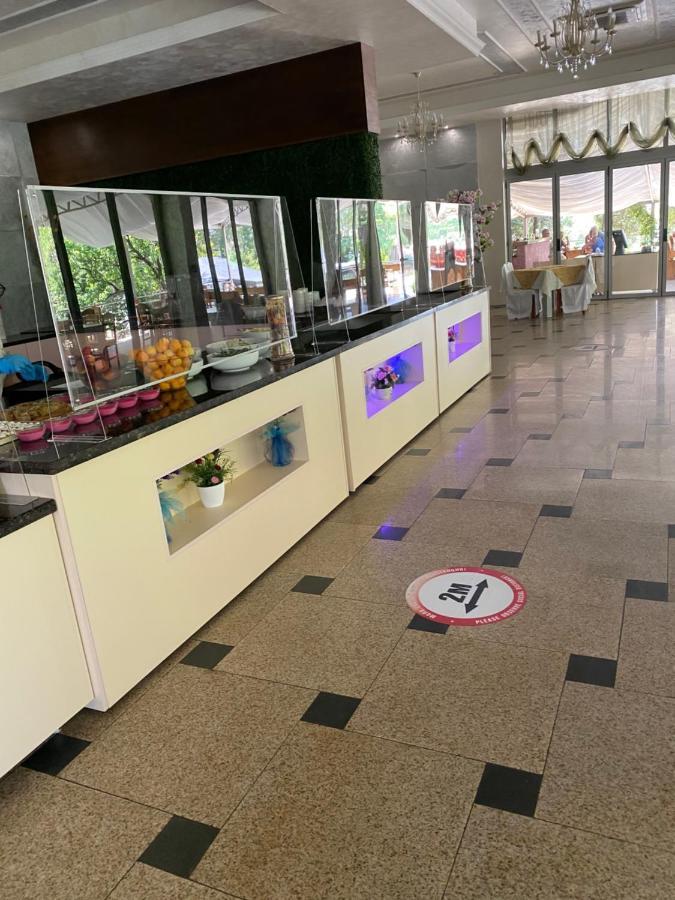 卡梅恩克酒店 内塞伯尔 外观 照片